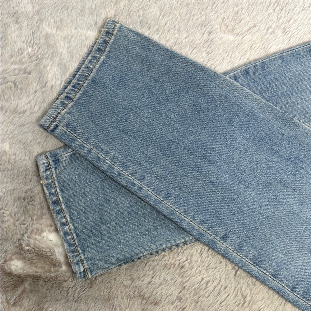 Rowan | Light Blue Button-Fly Jeans, Size 31 - Picture 2 of 16